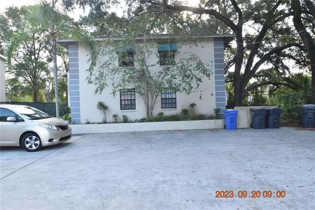 8419 N MANHATTAN AVENUE UNIT D TAMPA, FL 33614