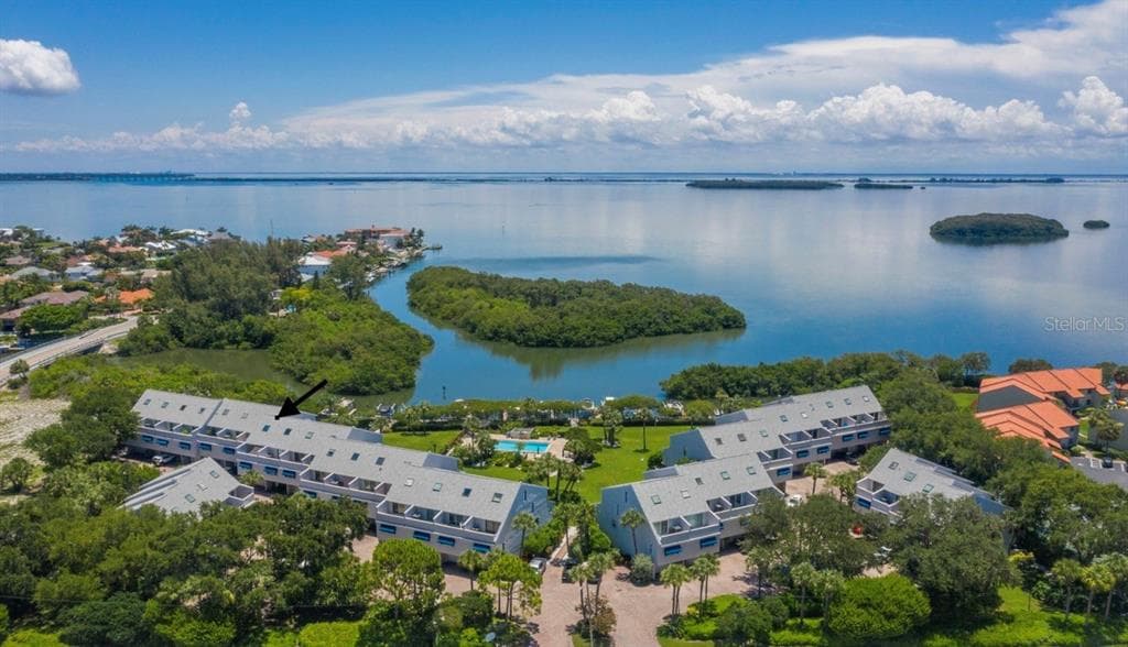 1355 PINELLAS BAYWAY S UNIT 8
