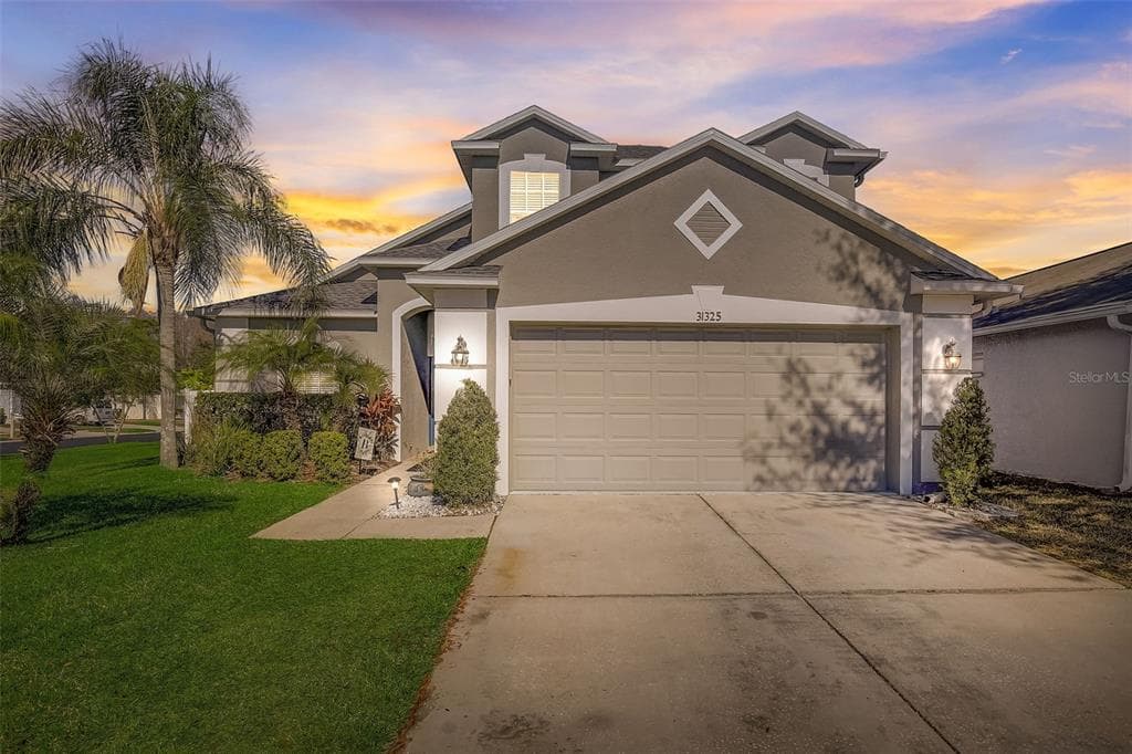 31325 PHILMAR LANE WESLEY CHAPEL, FL 33543