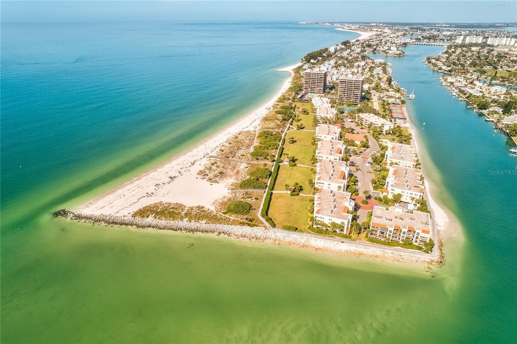 7467 BAYSHORE DRIVE UNIT 301