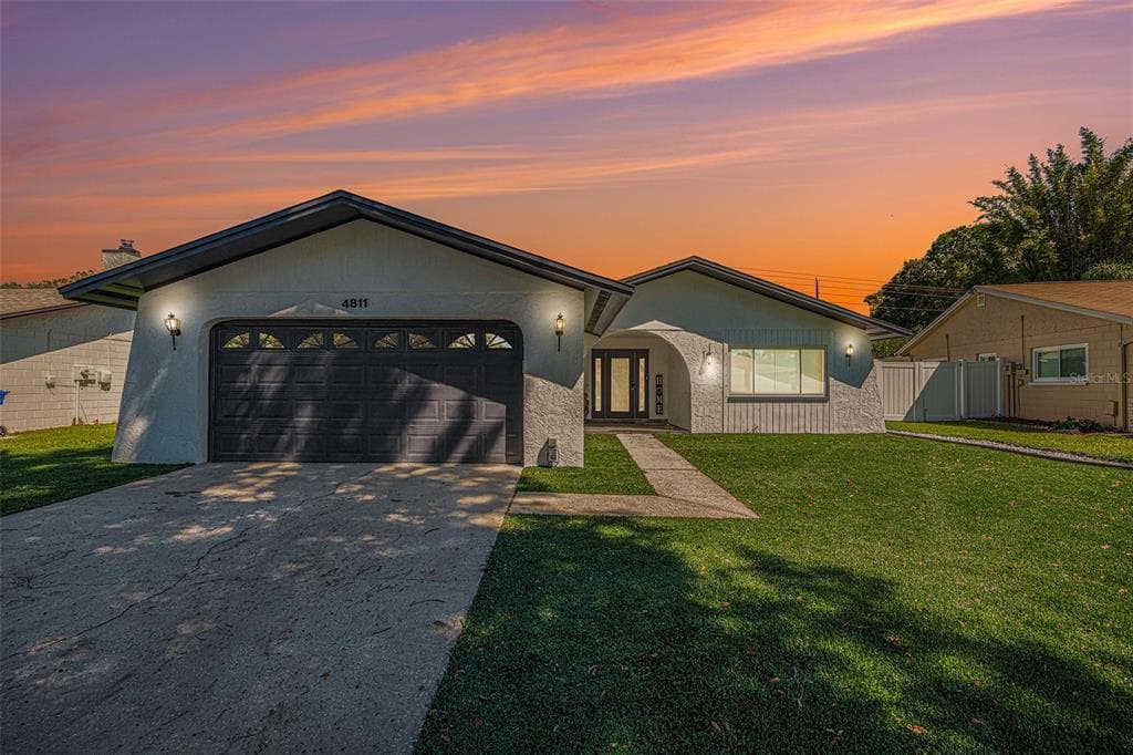 4811 CYPRESS TREE DRIVE