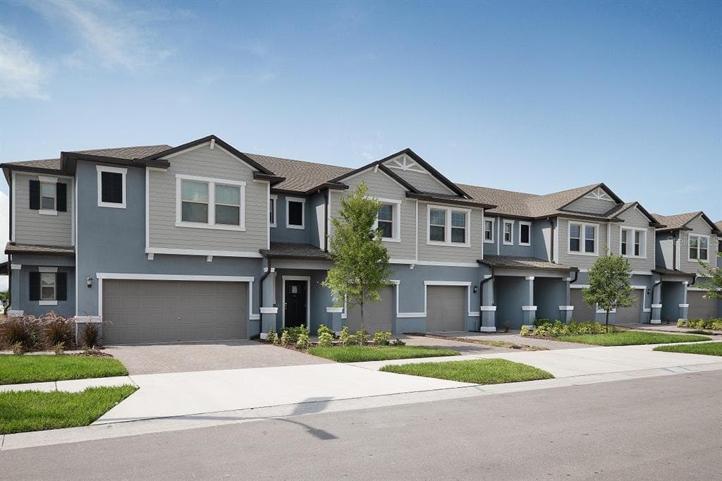 8944 GALLANTREE PLACE LAND O LAKES, FL 34637