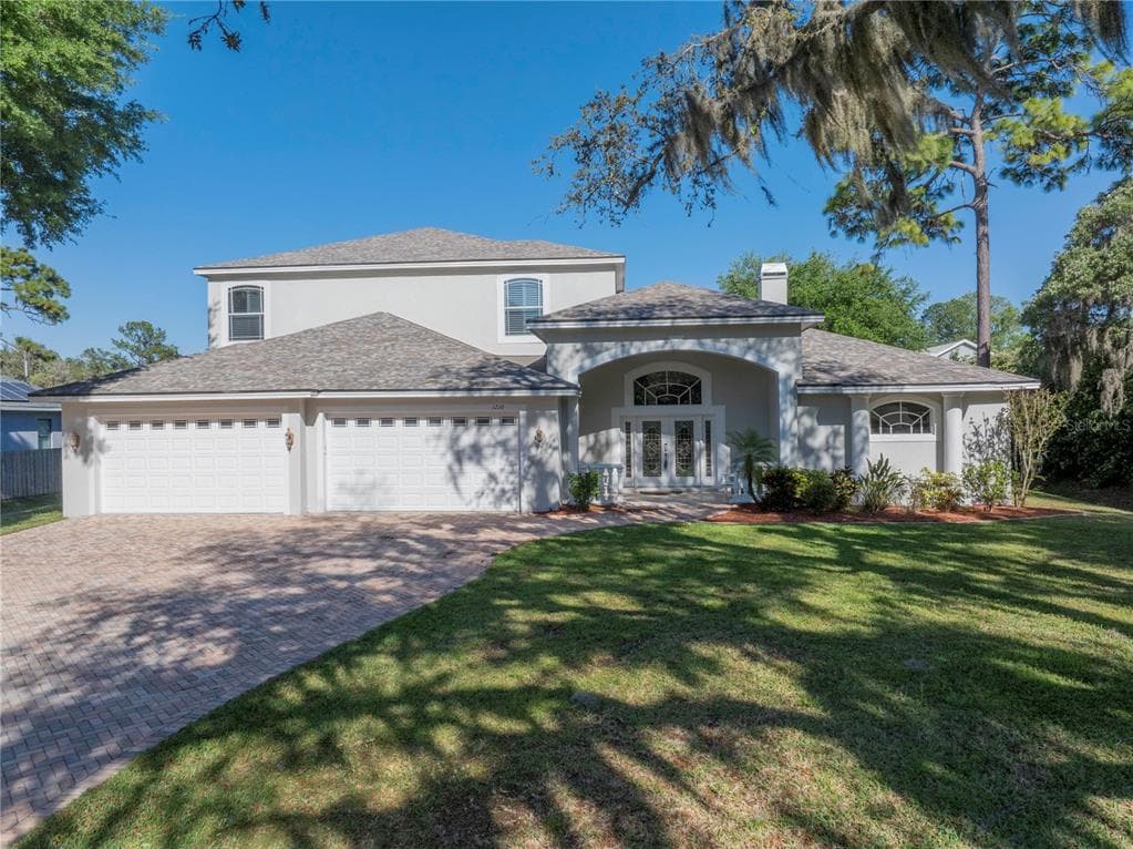 1210 LAKE COMO DRIVE LUTZ, FL 33558