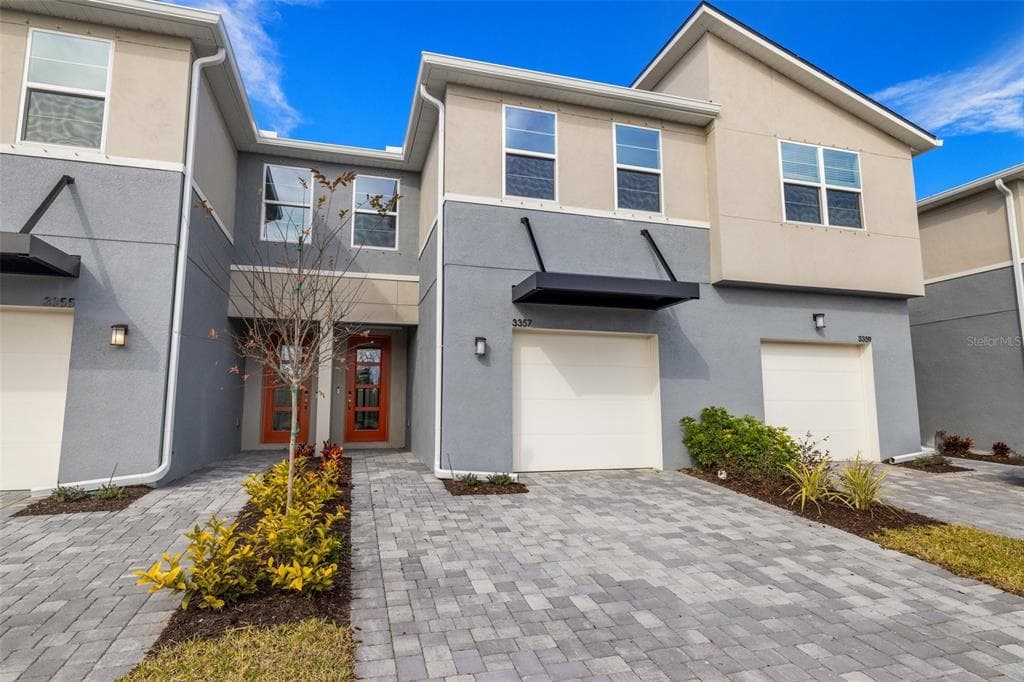 1152 CREEK VALLEY COURT BRANDON, FL 33511