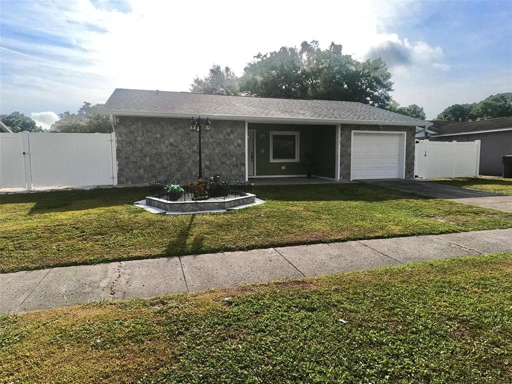 13903 PATHFINDER DRIVE