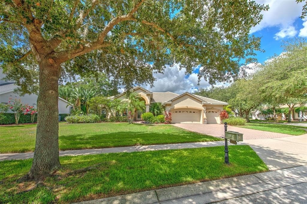 21220 SKY VISTA DRIVE