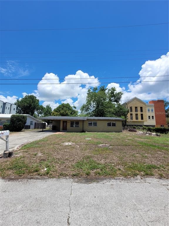 4307 W FIG STREET TAMPA, FL 33609