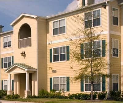 18489 BRIDLE CLUB DRIVE UNIT 18489 TAMPA, FL 33647