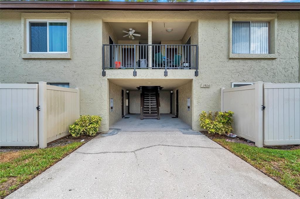 4215 EAST BAY DRIVE UNIT 1506B CLEARWATER, FL 33764