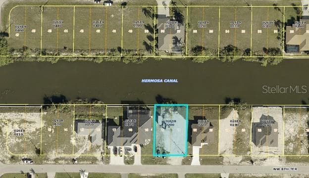 213 NW 8TH TERRACE CAPE CORAL, FL 33993