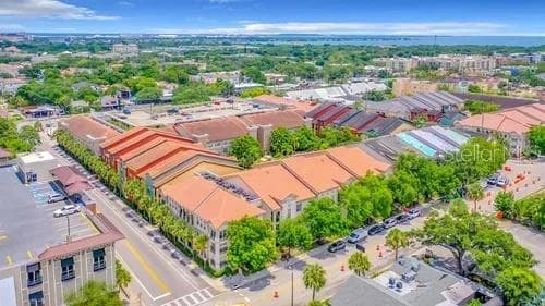 2410 W AZEELE STREET UNIT 219 TAMPA, FL 33609
