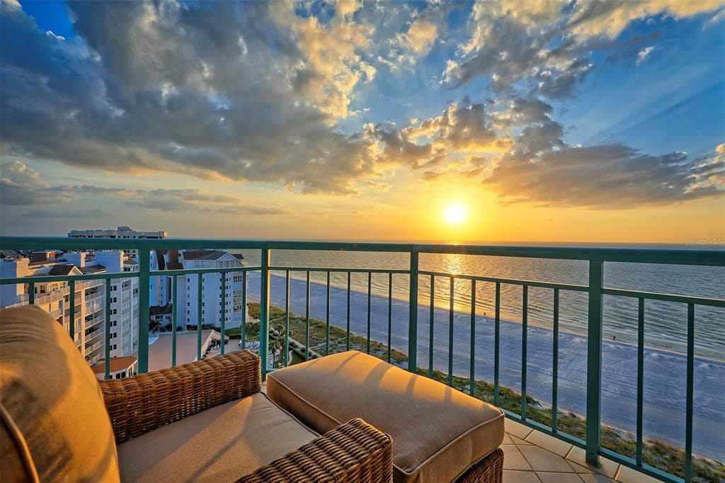 1560 GULF BOULEVARD UNIT 1107