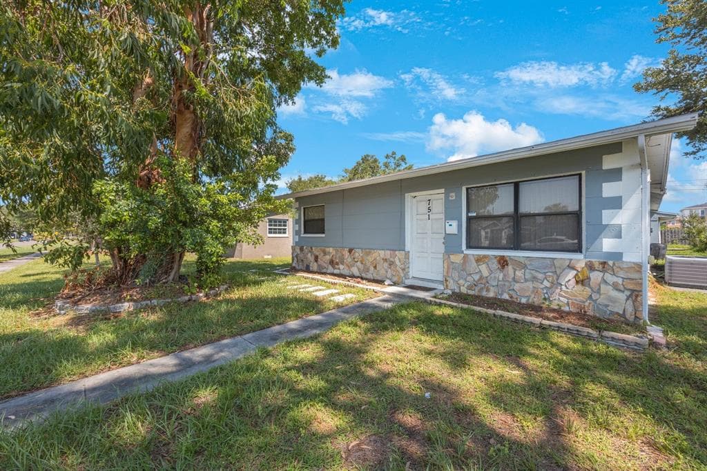 751 90TH AVENUE N ST PETERSBURG, FL 33702