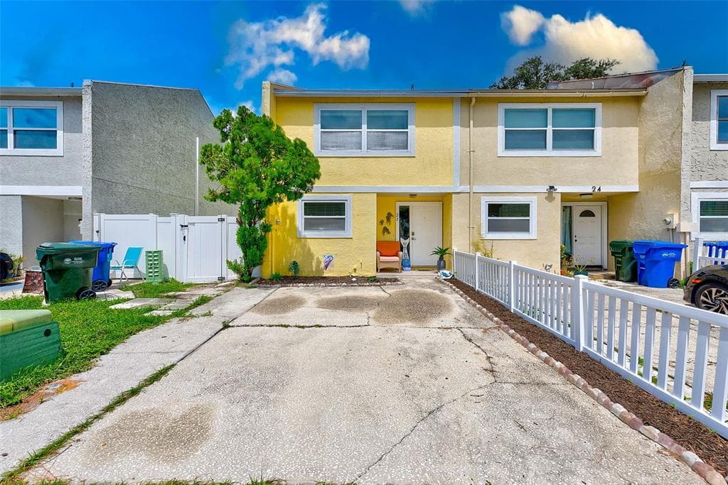 2871 S PINES DRIVE UNIT 23 LARGO, FL 33771