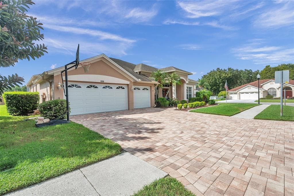 8326 TANNAMERA PLACE TRINITY, FL 34655