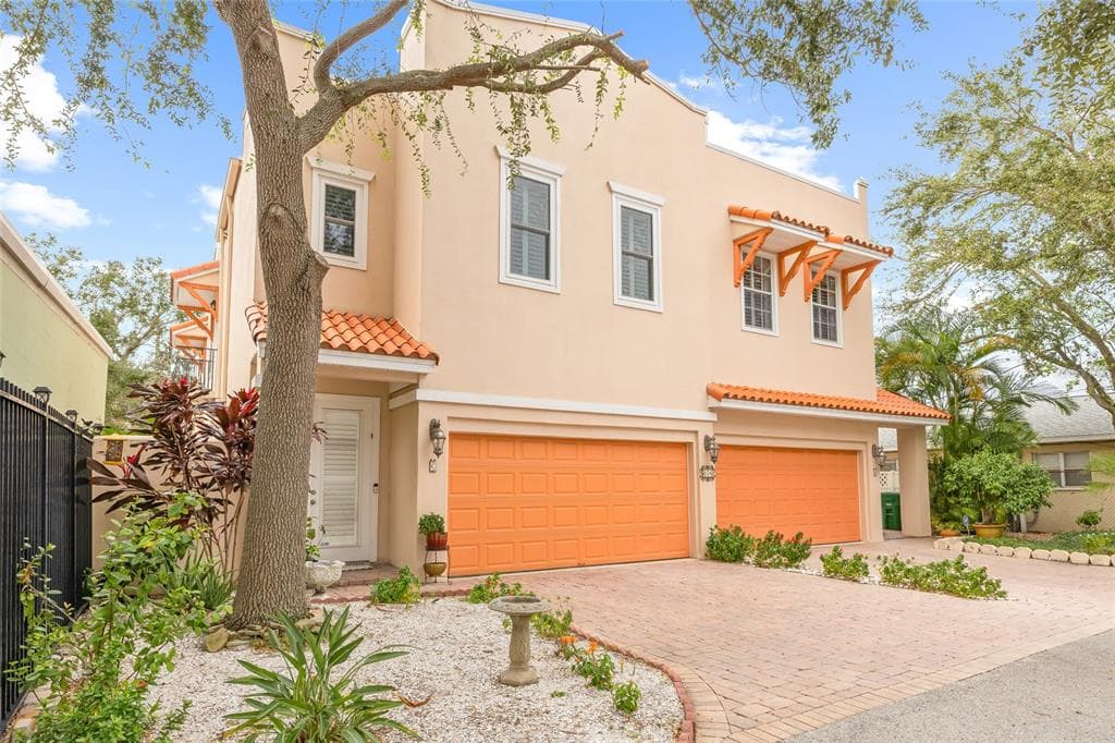 604 S TAMPANIA AVENUE UNIT C TAMPA, FL 33609