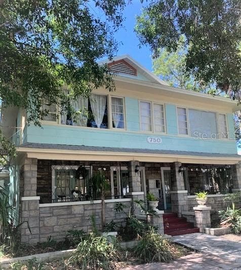 750 7TH AVENUE N ST PETERSBURG, FL 33701