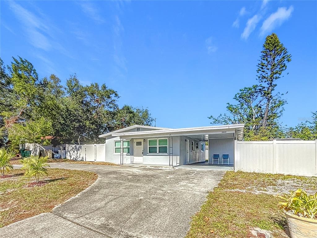 11373 121ST TERRACE
