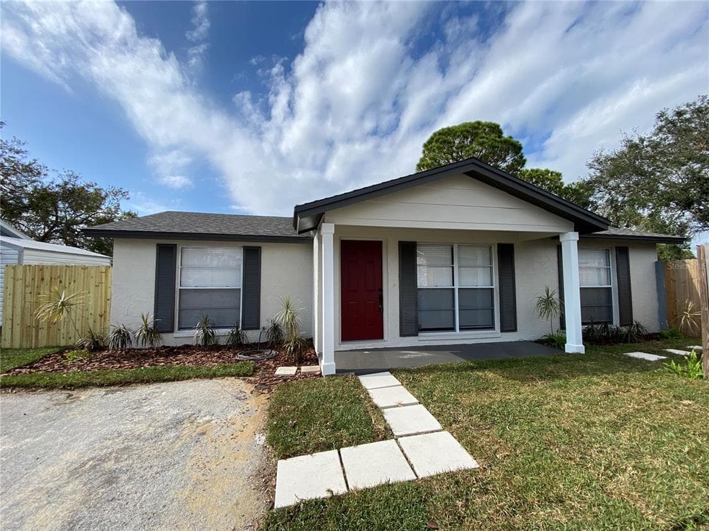 9127 BAYMEADOW COURT TAMPA, FL 33615