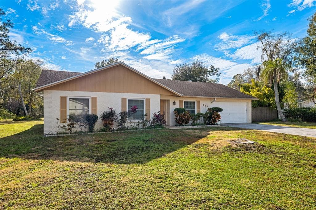 905 W RIVER DRIVE TEMPLE TERRACE, FL 33617