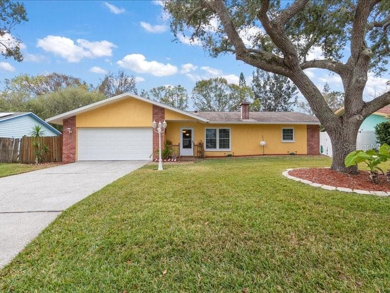 2237 SPANISH VISTAS DRIVE