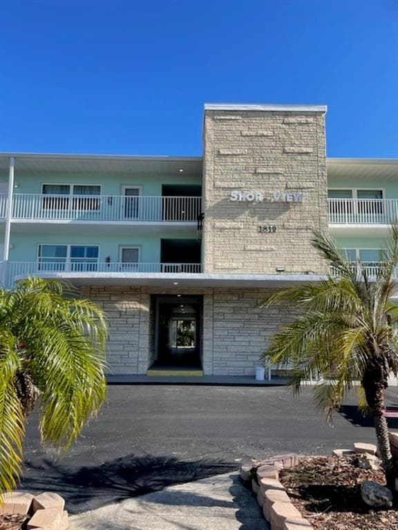 1819 SHORE DRIVE S UNIT 210 SOUTH PASADENA, FL 33707