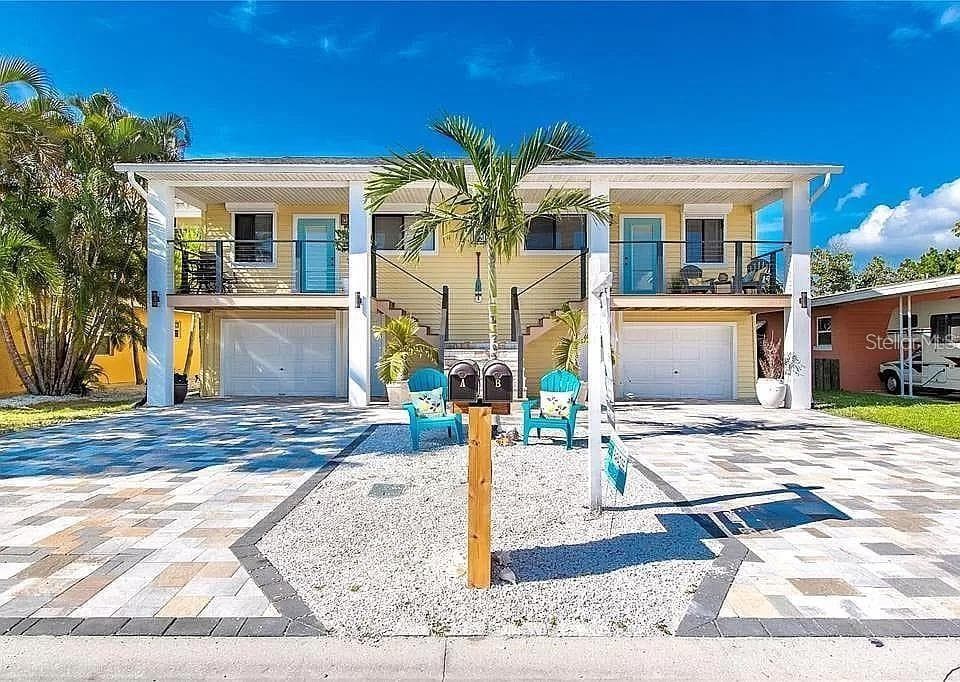 118 175TH TERRACE DRIVE E UNIT A REDINGTON SHORES, FL 33708