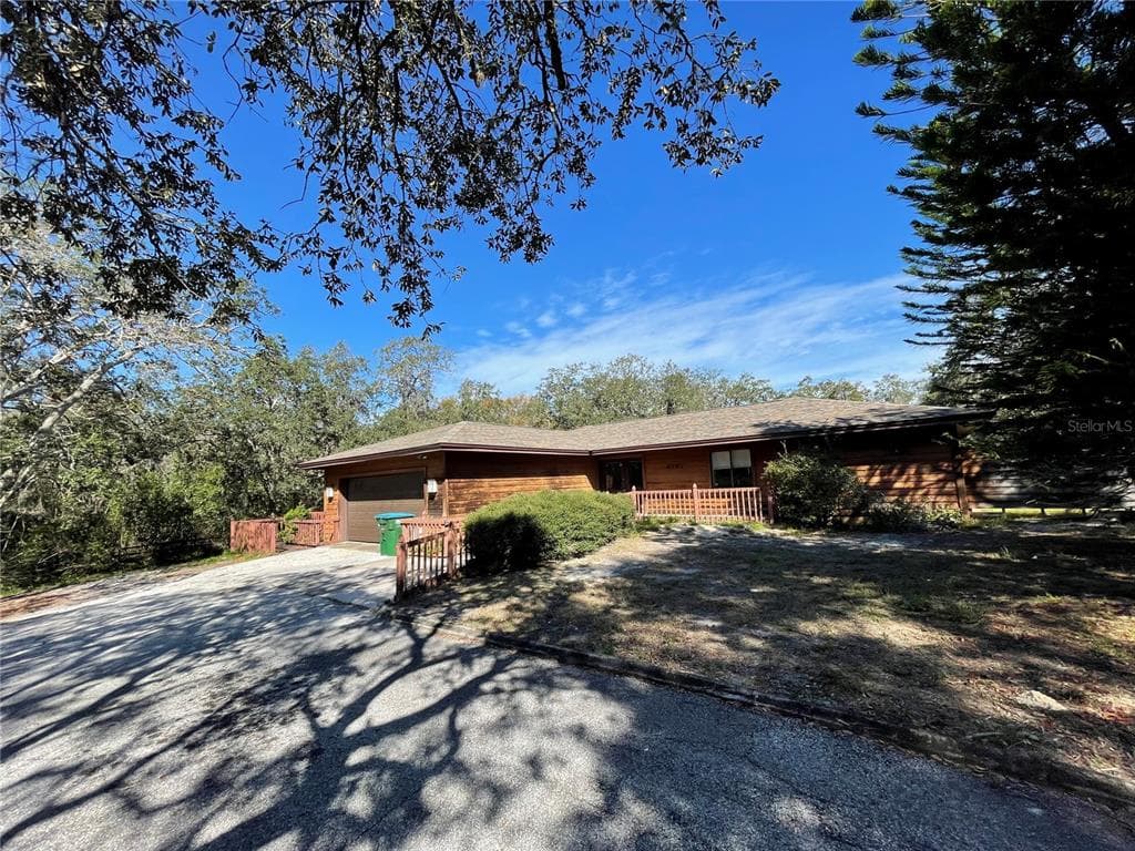 2787 KEYSTONE ROAD TARPON SPRINGS, FL 34688