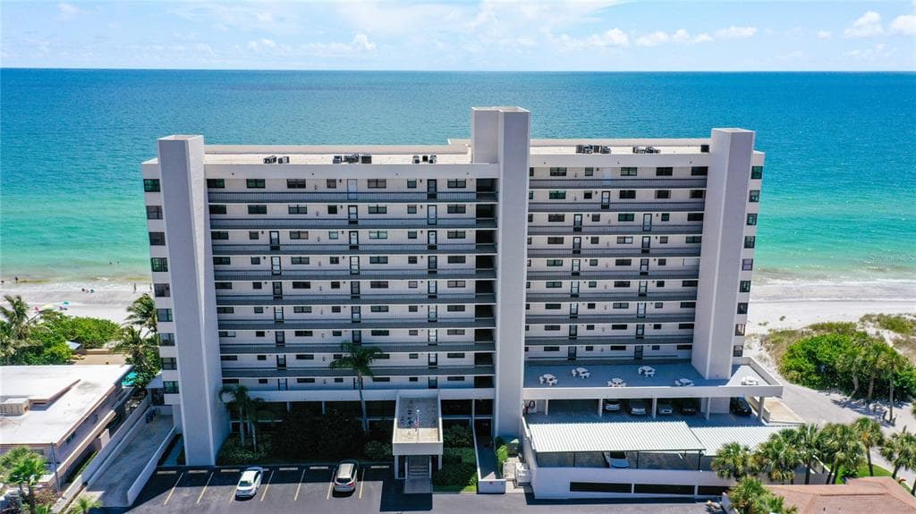 15462 GULF BOULEVARD UNIT 501 MADEIRA BEACH, FL 33708