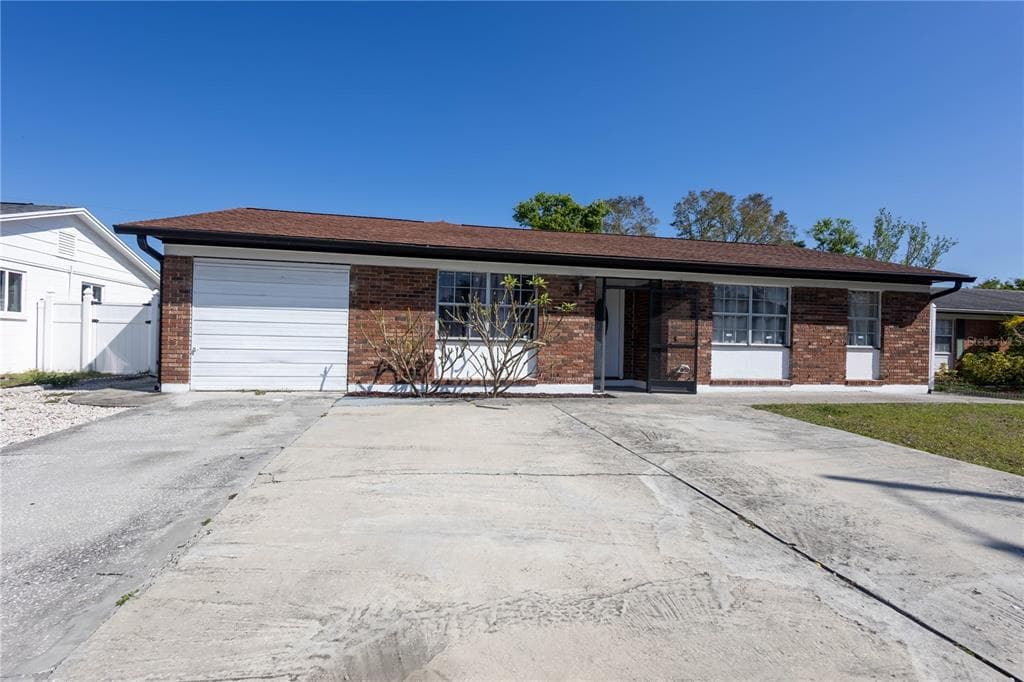 724 TRADEWINDS DRIVE