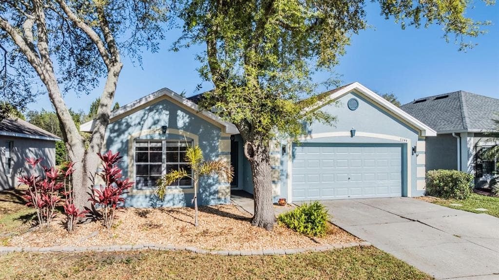6044 SWEET WILLIAM TERRACE LAND O LAKES, FL 34639