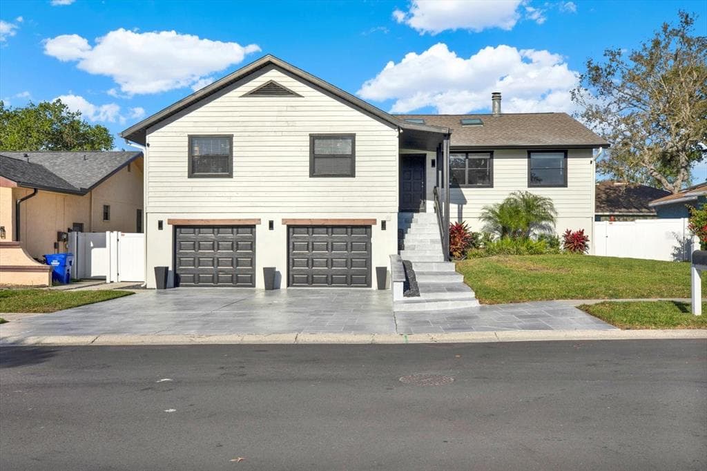 4954 CARDINAL TRAIL