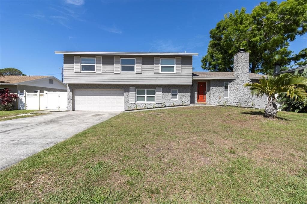 8580 139TH LANE