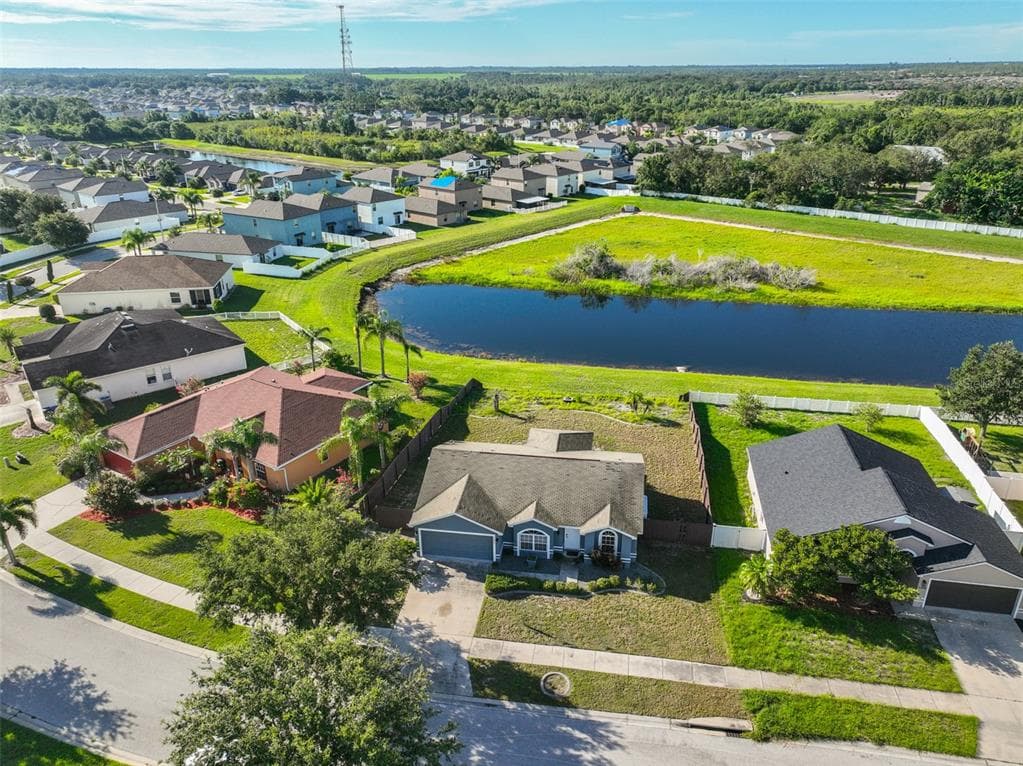 10540 CARLOWAY HILLS DRIVE WIMAUMA, FL 33598