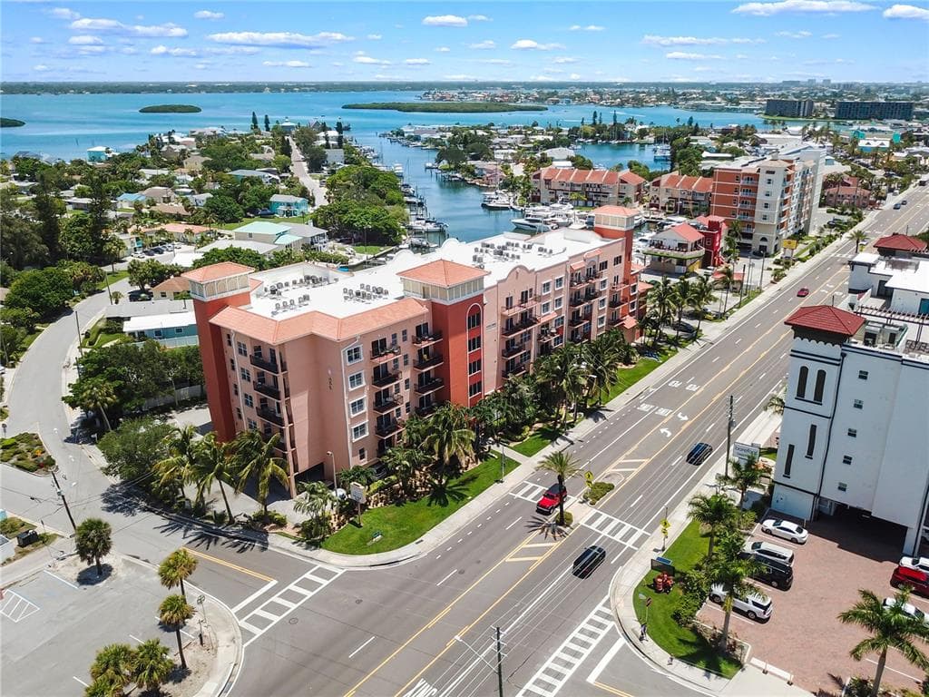 13235 GULF BOULEVARD UNIT 502