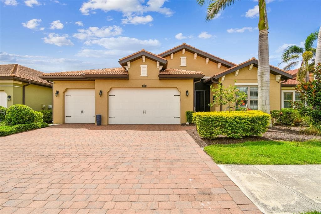 222 TOSCAVILLA BOULEVARD