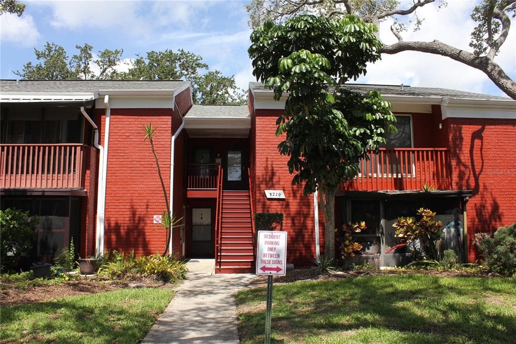 8220 12TH WAY N UNIT H