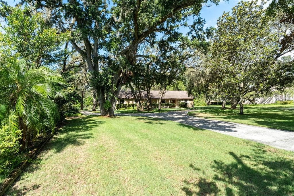 11307 SANDPINE ROAD