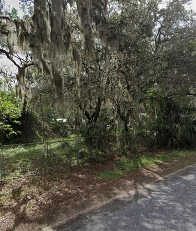 8612 ALAFIA RIDGE ROAD