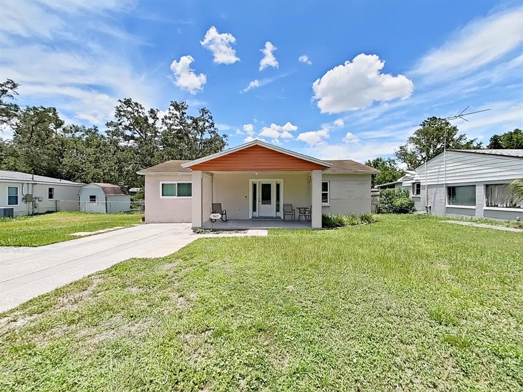 9413 FOREST HILLS DRIVE
