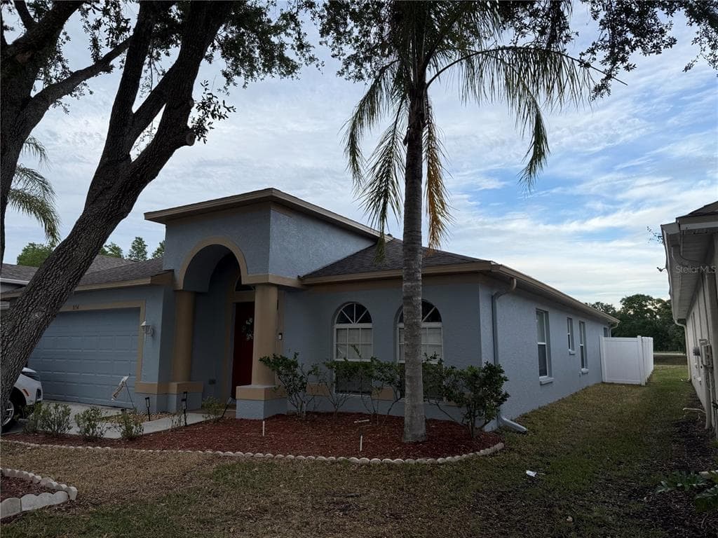3158 CLOVER BLOSSOM CIRCLE LAND O LAKES, FL 34638
