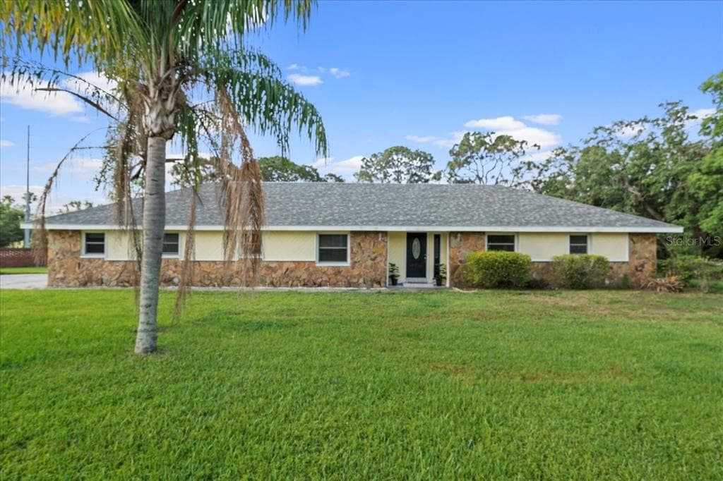 903 TOMAHAWK TRL TRAIL UNIT 2 BRANDON, FL 33511