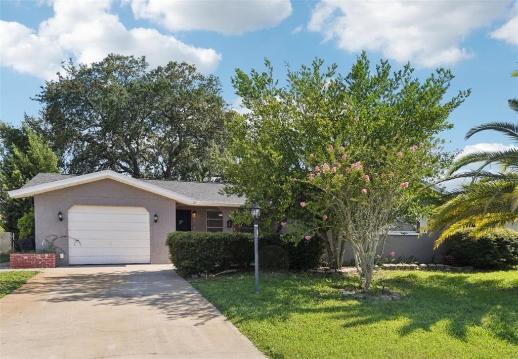 7102 CHERRY LAUREL DRIVE PORT RICHEY, FL 34668