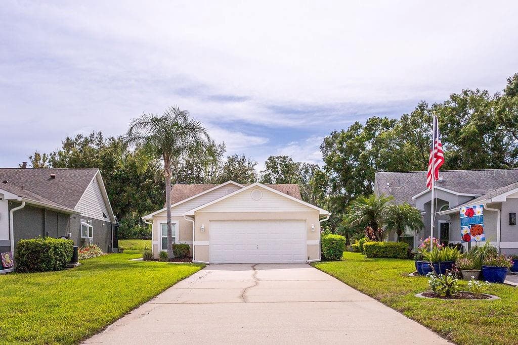 6431 GENTLE BEN CIRCLE