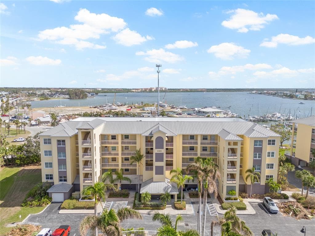 423 150TH AVENUE UNIT 1201A MADEIRA BEACH, FL 33708