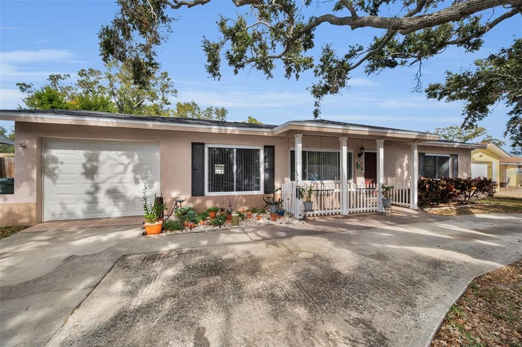 10421 124TH TERRACE LARGO, FL 33773