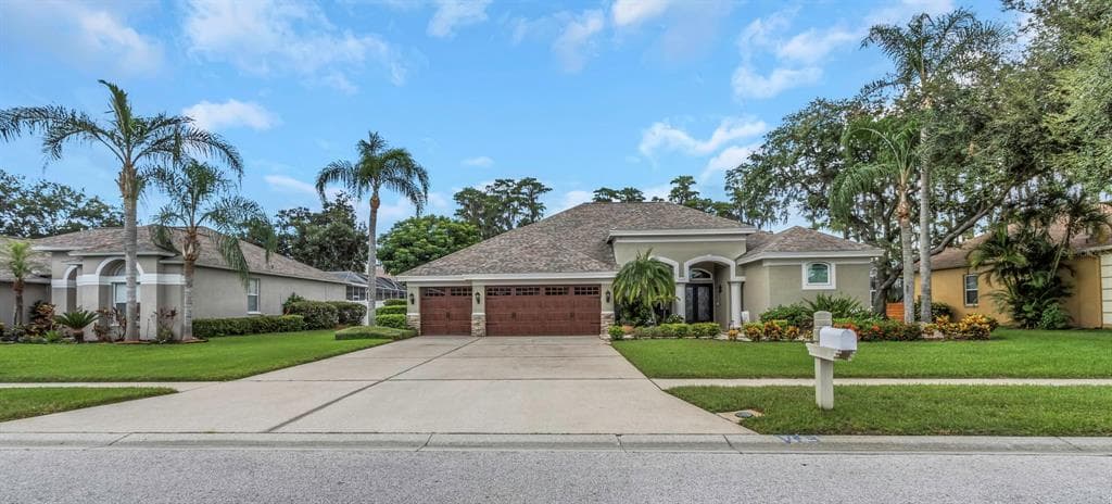 1402 WYNDHAM LAKES DRIVE ODESSA, FL 33556