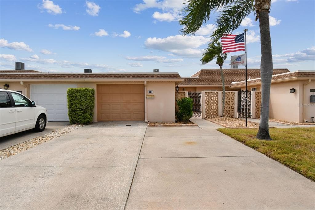 334 BOCA CIEGA POINT BOULEVARD UNIT 606