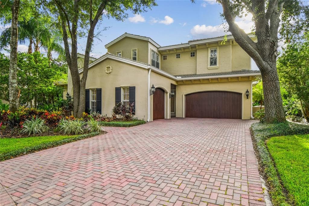 1925 FLORESTA VIEW DRIVE