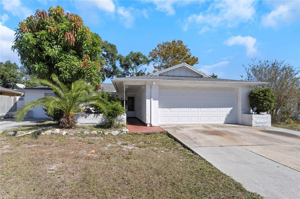 8934 STERLING LANE